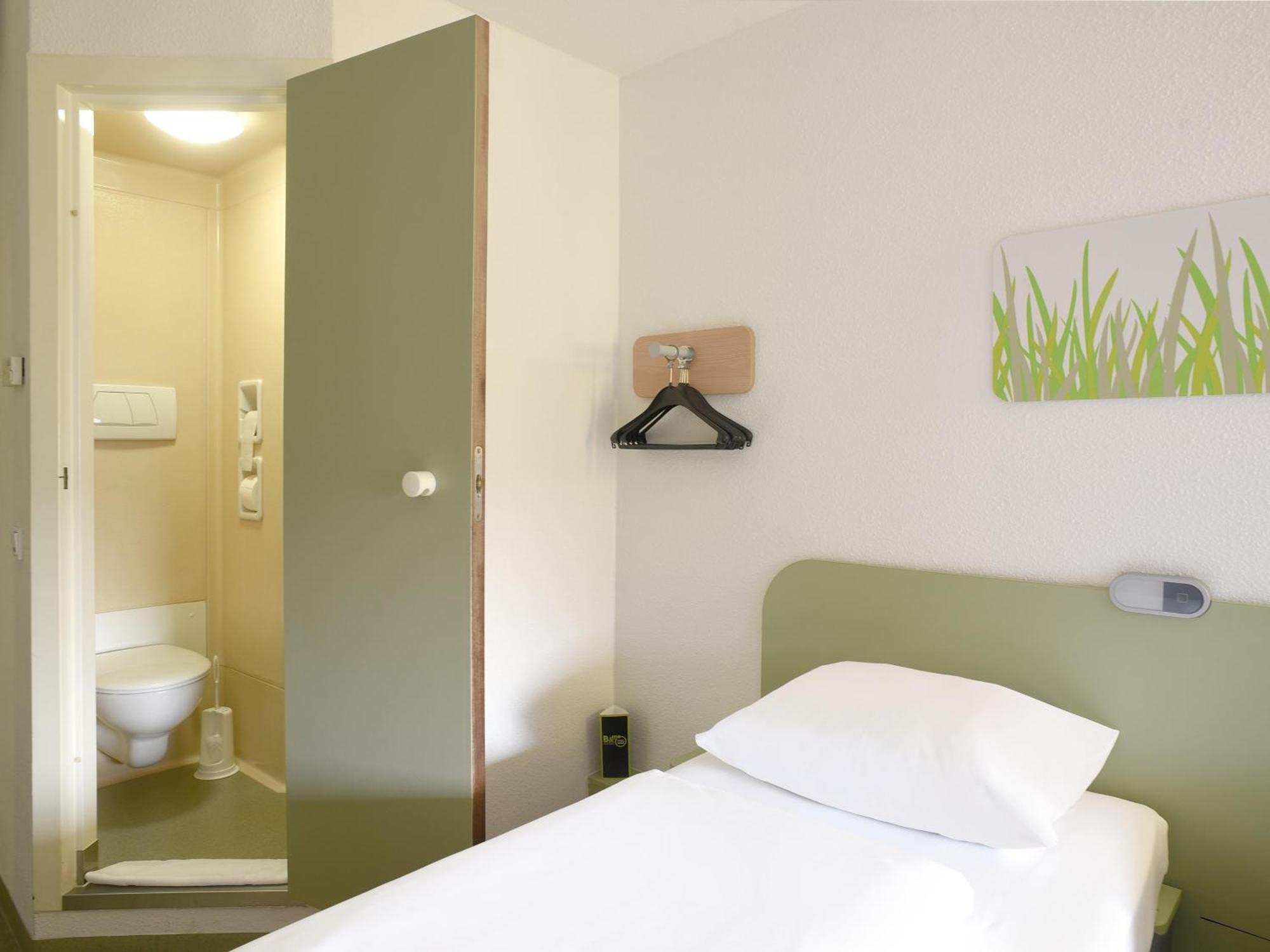 B&B Hotel Essen-Nord Extérieur photo